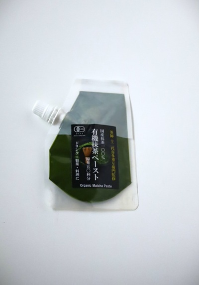オーガニックで色飛びしない便利な「有機抹茶ペースト」50g入り